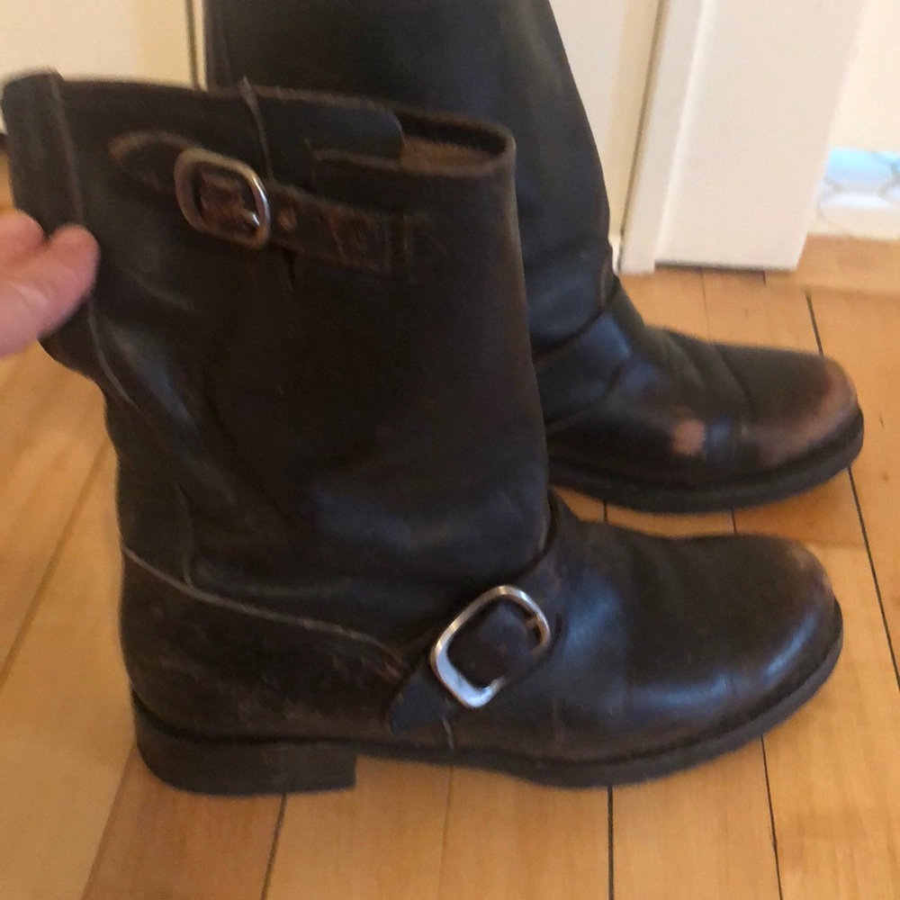 Frye Veronica Short Moto Boot — Size 8